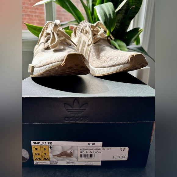 Adidas Boost Original NMD R1 PK PrimeKnit shoes - Picture 7 of 12